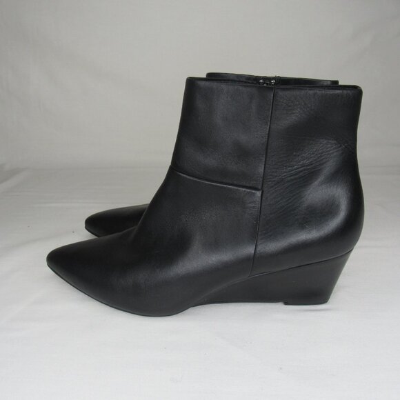 Cole Haan Black Leather Ankle Boot Wedge Heel Women's 9 - Picture 3 of 9
